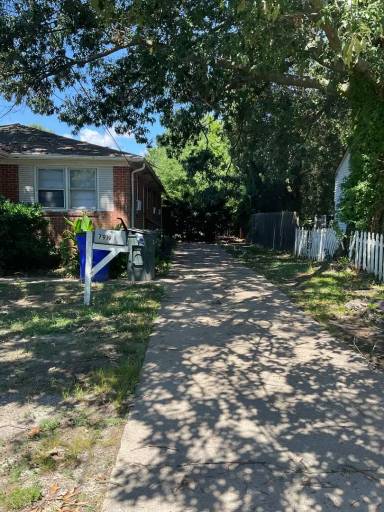 Main picture of 7919 Redmon Rd