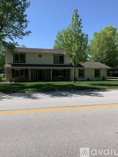 Main picture of 88 Chalet Ct