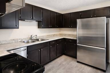 Main picture of 550 Greenhaven Rd