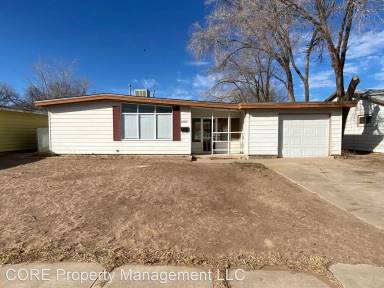 Main picture of 1909 N Penasco Dr