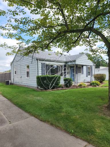 Main picture of 4016 Rohr Dr