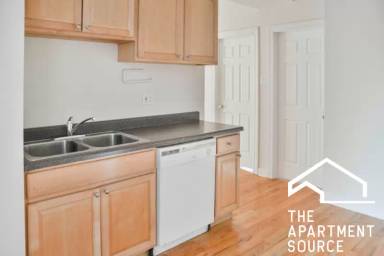 Main picture of 849-59 W Cornelia Ave Apartments