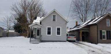 Main picture of 3344 W 30th St