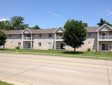 Main picture of 220 W Valley Rd