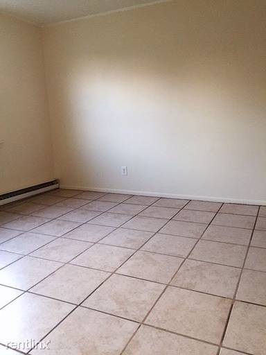 Main picture of 1738 W Cedar St