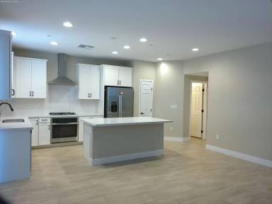 Main picture of 5083 Serene Skies St