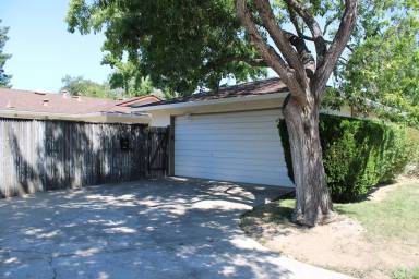 Main picture of 6351 Chapel View Ln