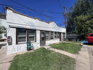 Main picture of 407 S 5th St