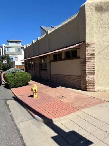 Main picture of 3608 Navajo St