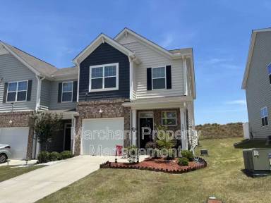 Main picture of 324 E Compass Way