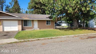 Main picture of 1301 N Frederick St