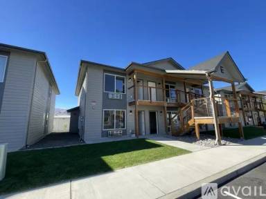 Main picture of 411 6th St NE