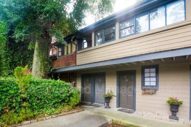 Main picture of 309 Meeting St