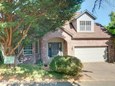 Main picture of 1528 NW Mayfield Rd