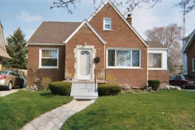 Main picture of 8091 Warren Blvd