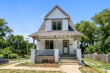 Main picture of 1552 Chelsea Ave