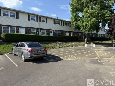 Main picture of 607 Edison Ave