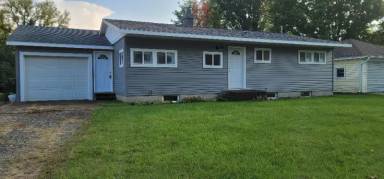 Main picture of 551 W Franklin Ave