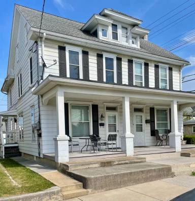 Main picture of 24 N Harrison St