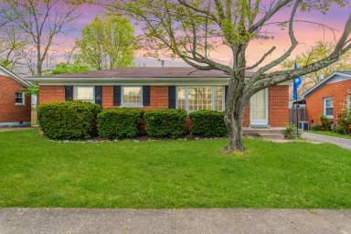 Main picture of 1947 Spring Station Dr