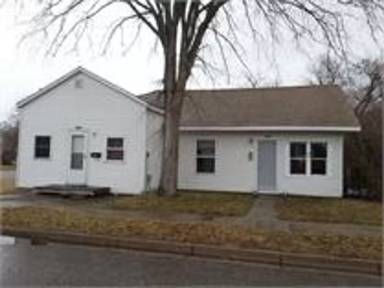 Main picture of 500 Central Ave SE