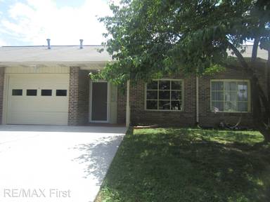 Main picture of 218 S Magnolia St