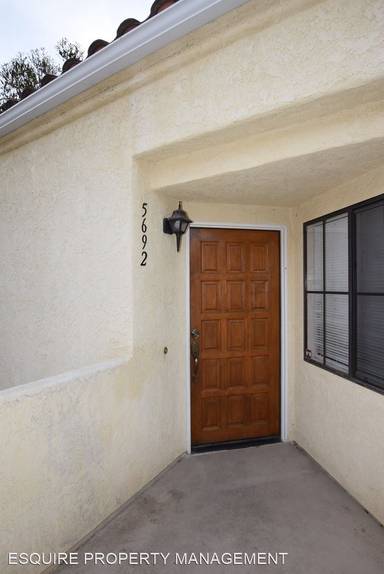 Main picture of 5688 Recodo Way