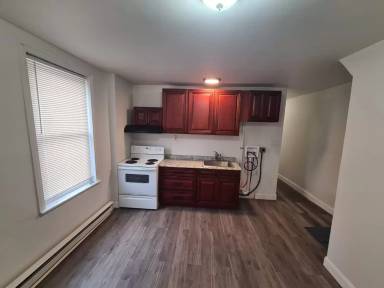 Main picture of 221 E Ashmead St