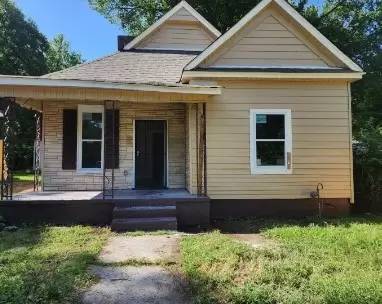 Main picture of 741 E Trigg Ave