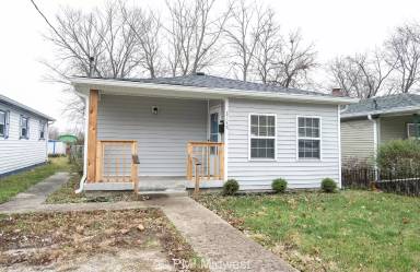 Main picture of 3135 E Minnesota St