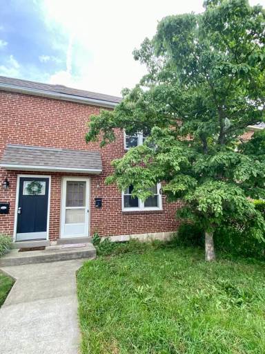 Main picture of 721 S Penn St