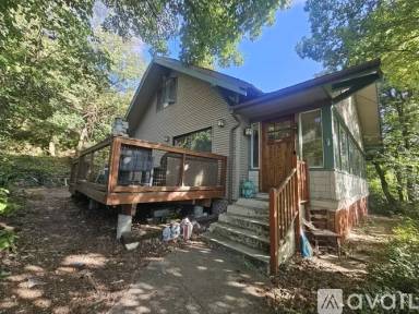 Main picture of 706 N Park St