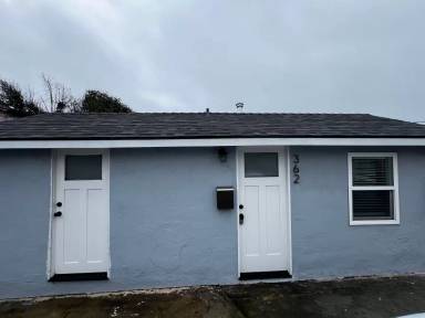 Main picture of 350 Hinds Ave