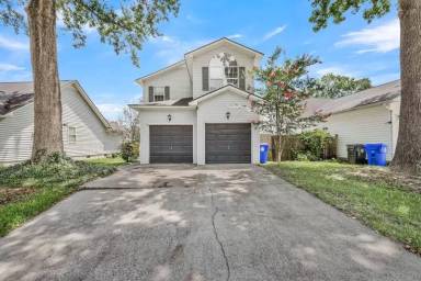 Main picture of 479 Cessna Ave