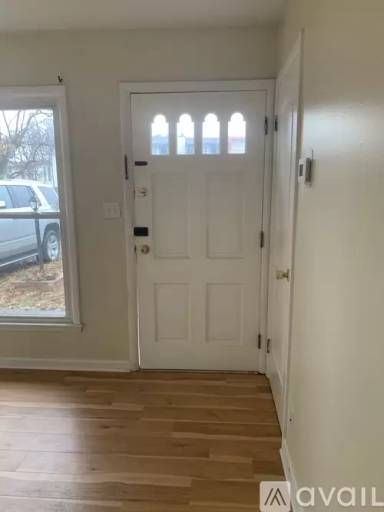 Main picture of 2227 Liverpool Ln