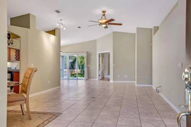 Main picture of 70 Cochise Ct