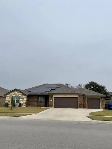 Main picture of 1713 Risen Star Ln