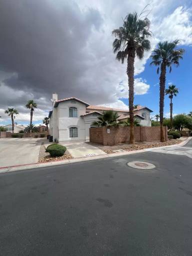 Main picture of 8112 Autumn Star Ave