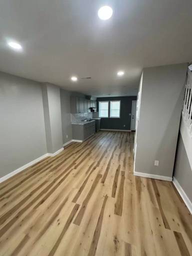 Main picture of 427 Darby Ter
