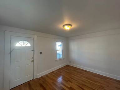 Main picture of 646 Church St