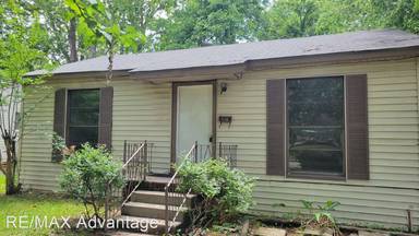 Main picture of 833 Modica St