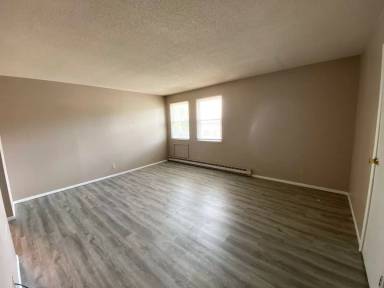 Main picture of 2231 Brookdale Ln