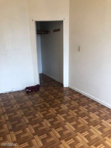 Main picture of 326 32nd St