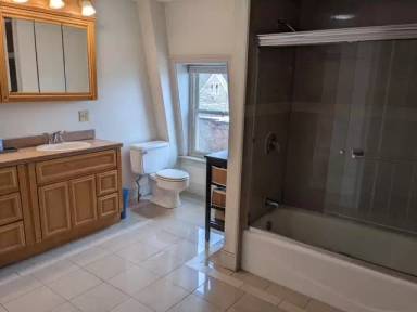 Main picture of 45 East St