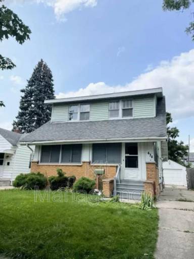 Main picture of 434 W Poinsetta Ave