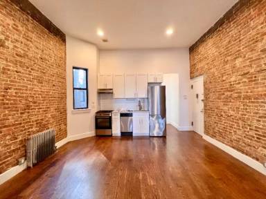 Main picture of 1047 Bedford Ave