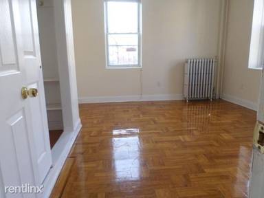 Main picture of 5915 Kennedy Blvd E