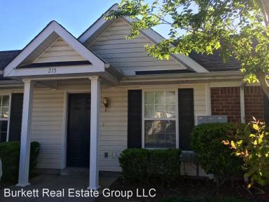 Main picture of 215 High Point Way