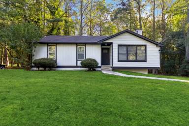 Main picture of 721 Wedgewood Dr