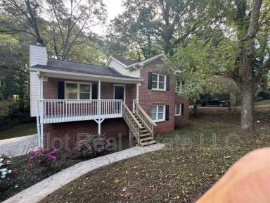 Main picture of 459 Oak Hill Cir